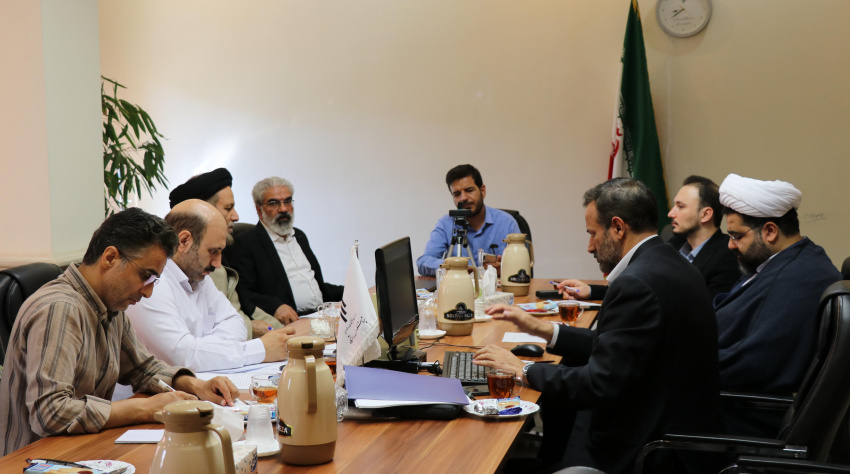 داوری پذیرش دوره ۲ مرکز نوآوری پژوهشگاه حوزه و دانشگاه برگزار شد