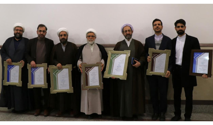 درخشش پژوهشگاه حوزه و دانشگاه در بیست و هفتمین همایش کتاب سال حوزه